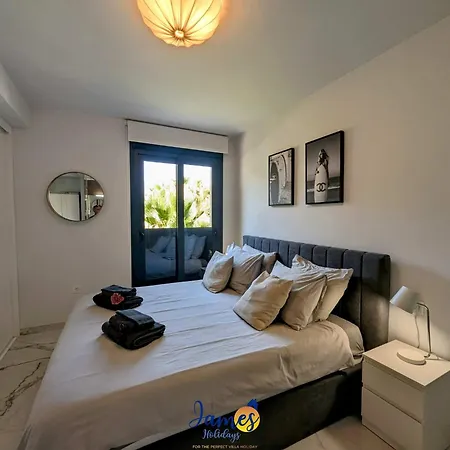 Chic Sunset With Com Pool Duly14 Apartament