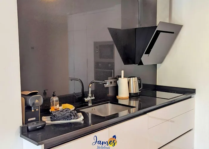 Apartament Chic Sunset With Com Pool Duly14
