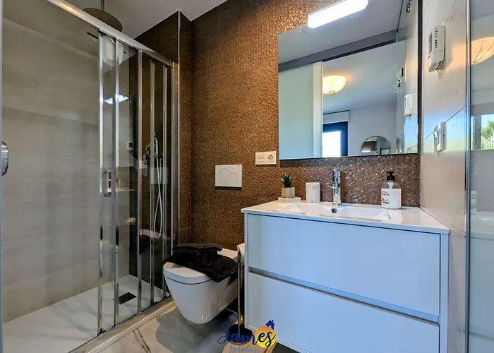 Apartament Chic Sunset With Com Pool Duly14